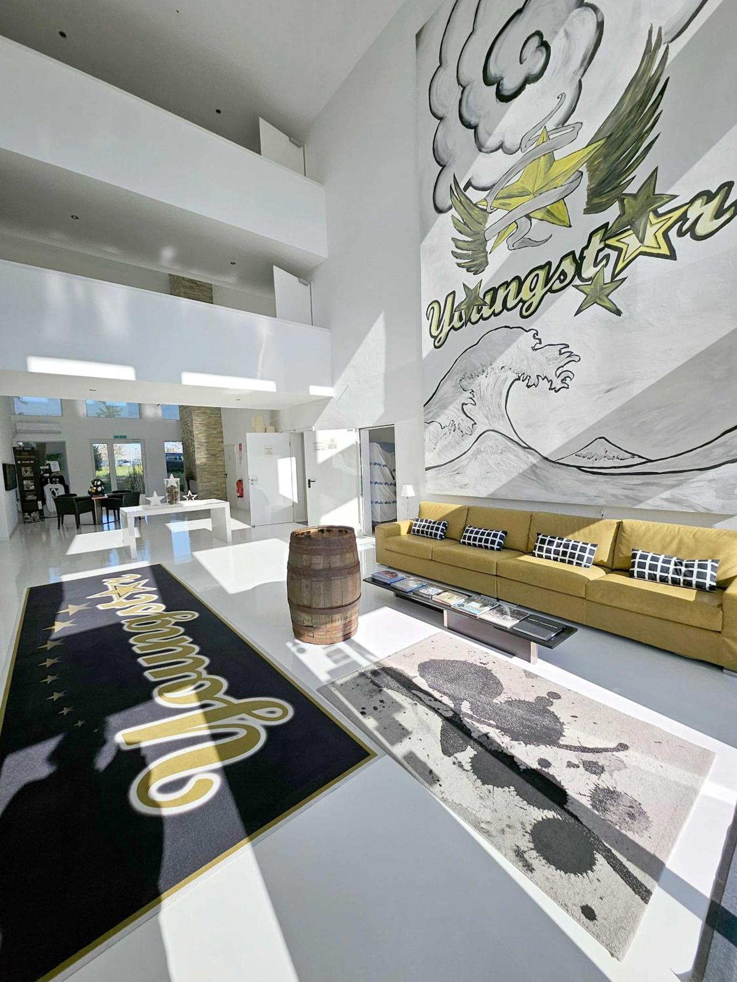 Designhotel Youngstar City Airport City Airport Mannheim Exterior foto
